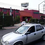 Hotel Campo Real