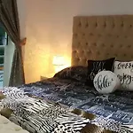 Departamento Frente al Aeropuerto 2 Rec