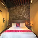 Suites Los Camilos