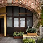 Suites Los Camilos