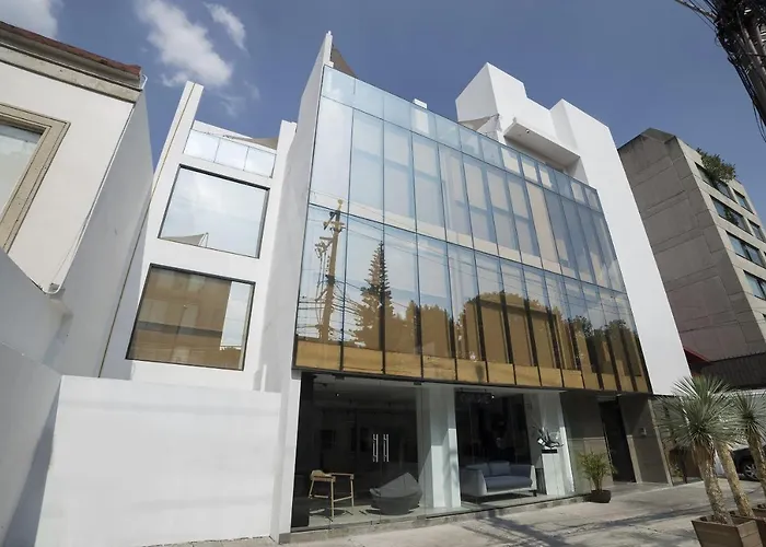 Suites Arboleda 215