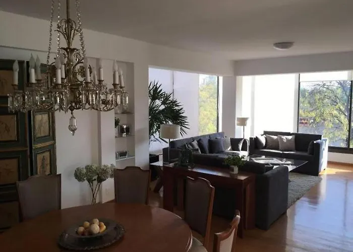 Casa Amplia En Lomas De Chapultepec