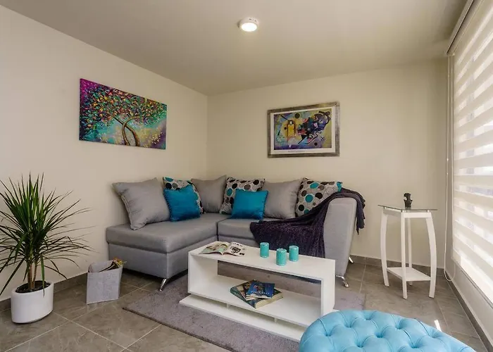Calido Apartamento Cerca De Santa Maria La Ribera