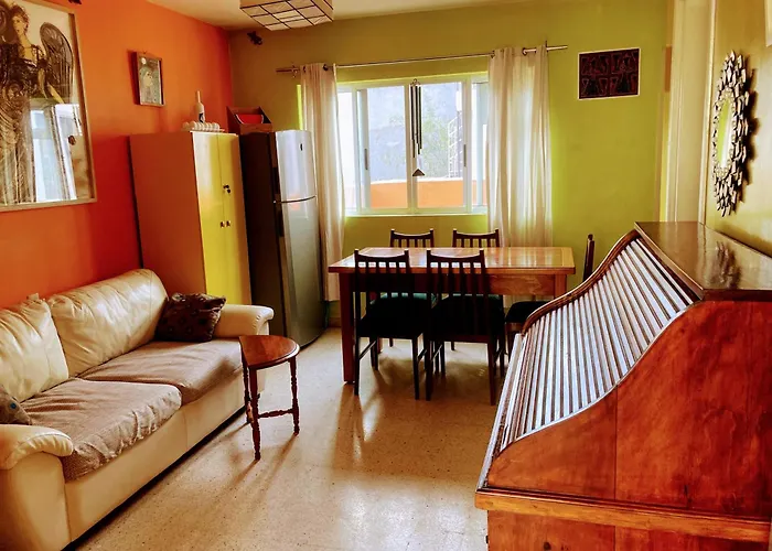 Apartamento Completo, Lindo Y Bien Comunicado