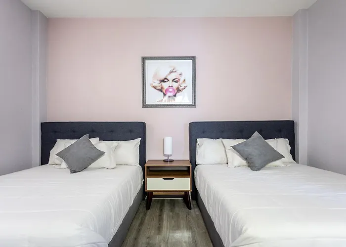 Luxury In The Heart Of Roma - Elevator - Sleeps 7
