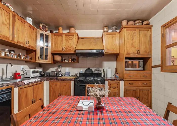 Charming 2-Bedroom Retreat In Lomas De Bezares
