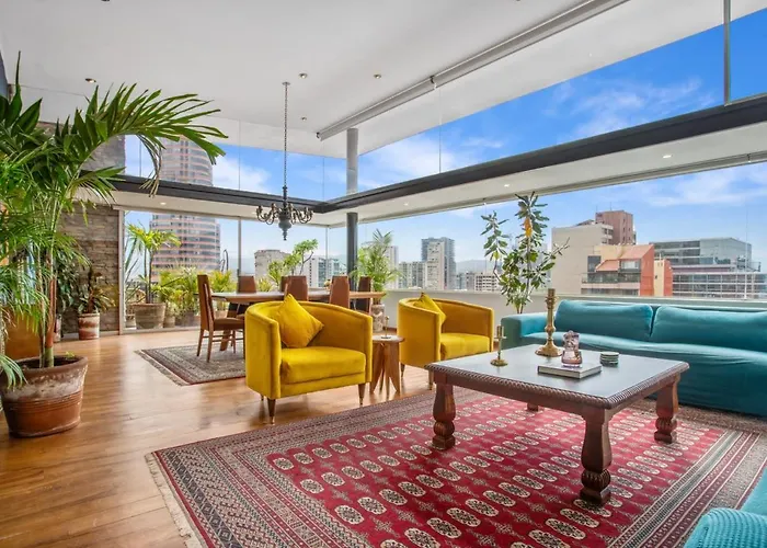 High End Penthouse High Ceilings City View