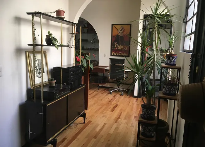 Queretaro Apt 301