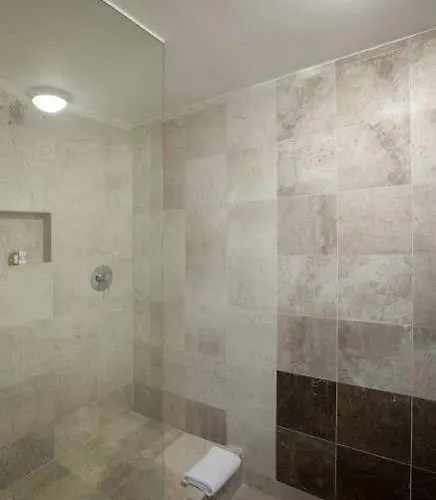 Doubletree By Hilton Mexico City Airport Area