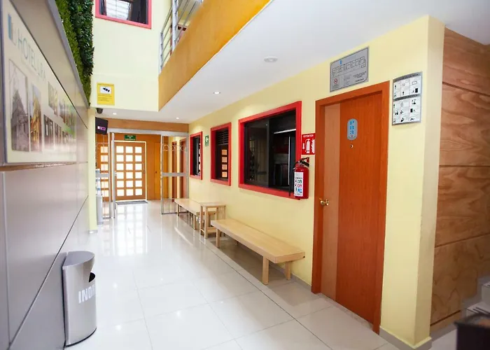 Hotel Lira - Sólo Adultos