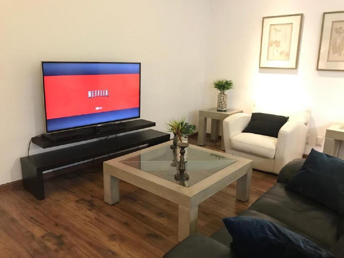 Casa Donceles Apt 4, Prime Location, Super Spacious!!