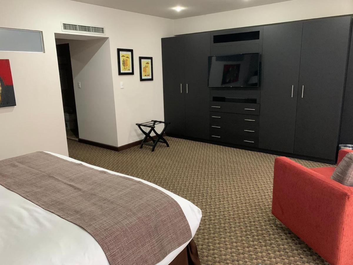 St Isidro Corporate Housing Spa & Wellness Center Mexico City