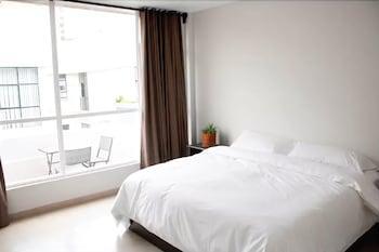 Big & Beautiful Super Located (adults Only)