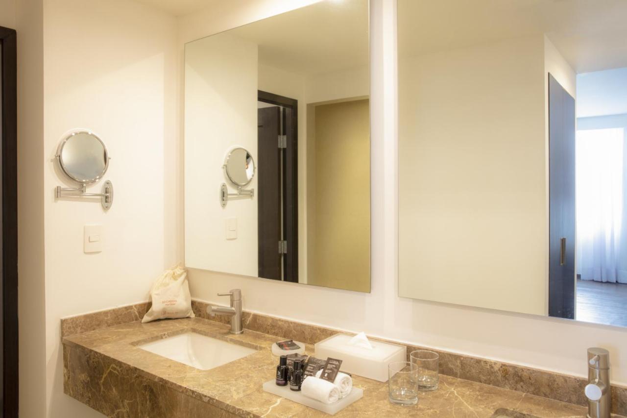 Hotel Fiesta Insurgentes Sur 4*
