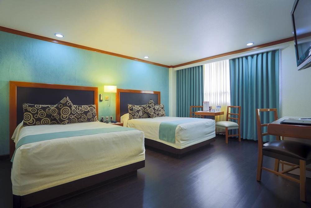 Abastos Plaza Hotel