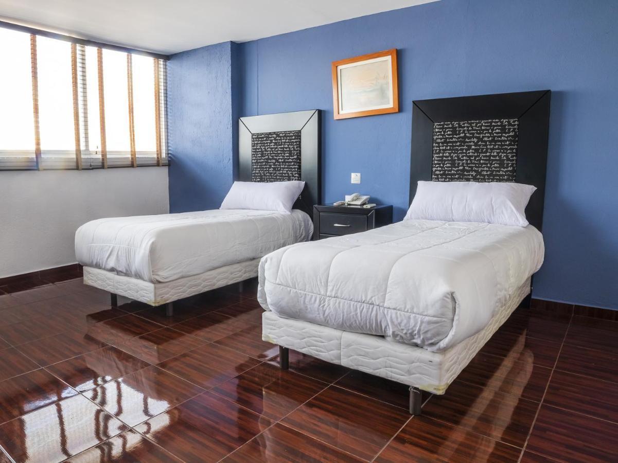 Hotel Plaza Delta 3*