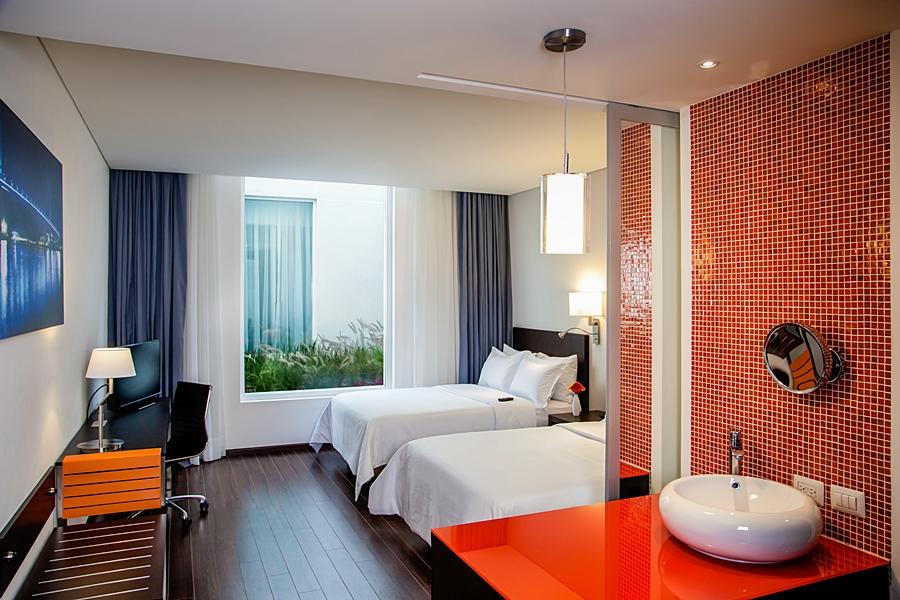 Hotel Fiesta Plaza Aeropuerto