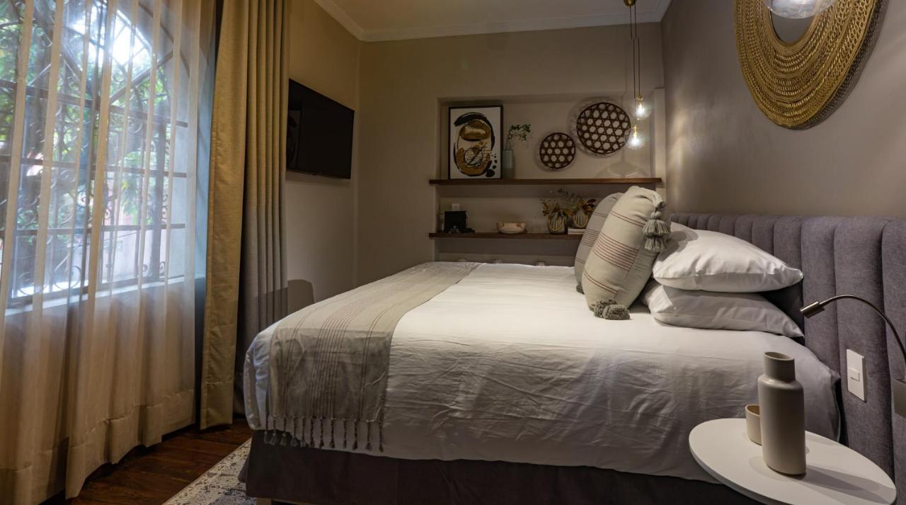 Agata Boutique & 5*