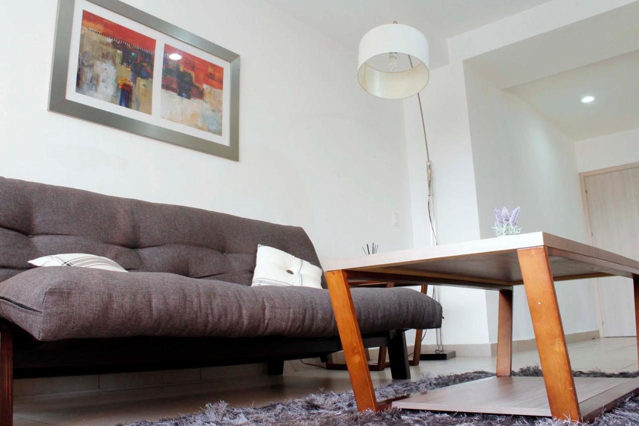 Premier Downtown 4 Guests 1202 Apartment