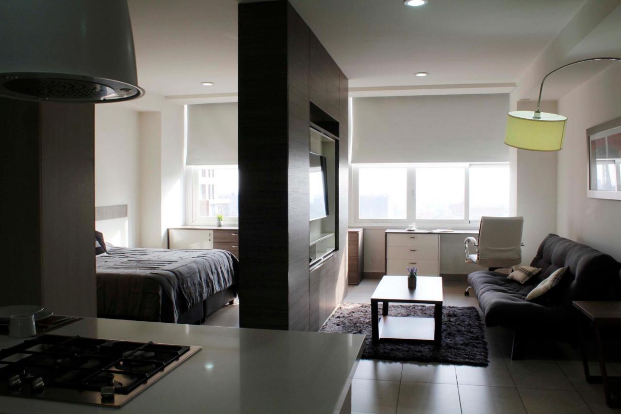 Apartment Premier Downtown 4 Guests 1202 *