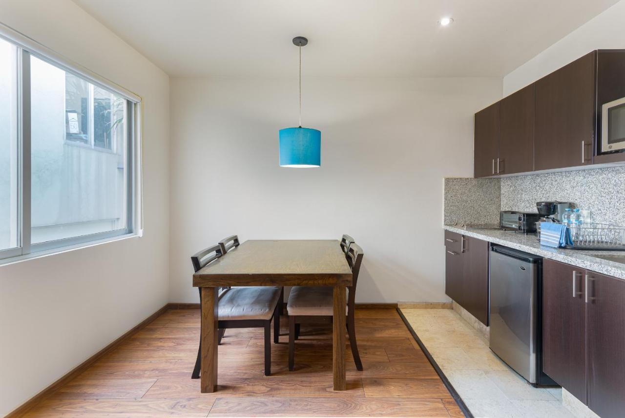 Copérnico Polanco Anzures Inn *