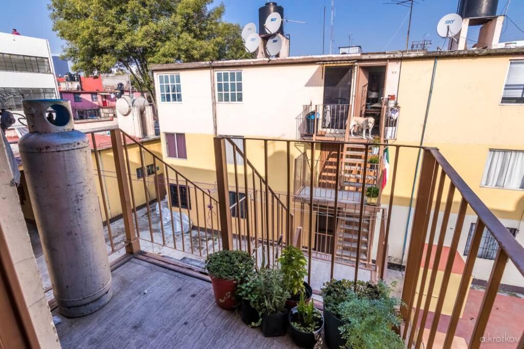 Full Apartment, Downtown On Foot Apartamento *