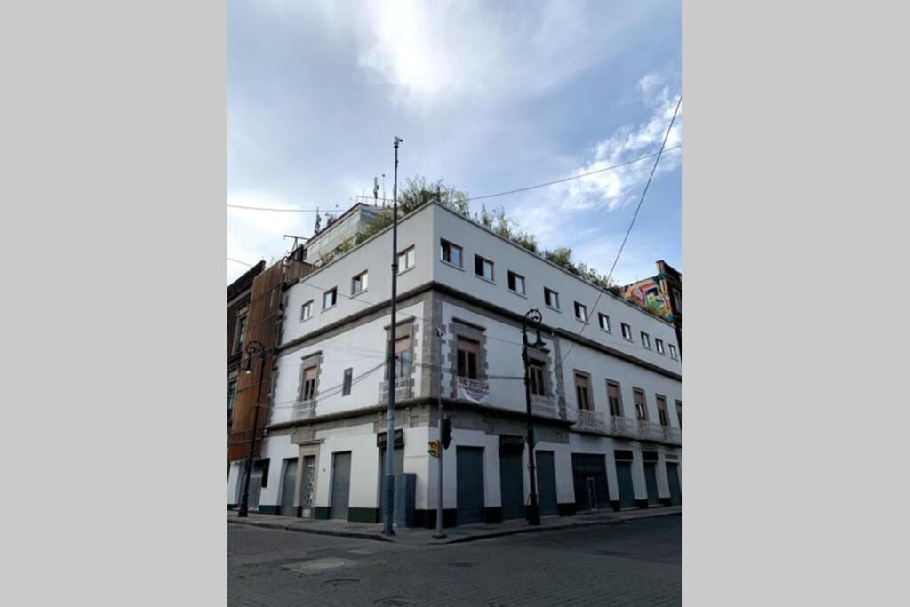 Suites Donceles 32, Depto 121 - Centro Historico Cdmx * Mexico City