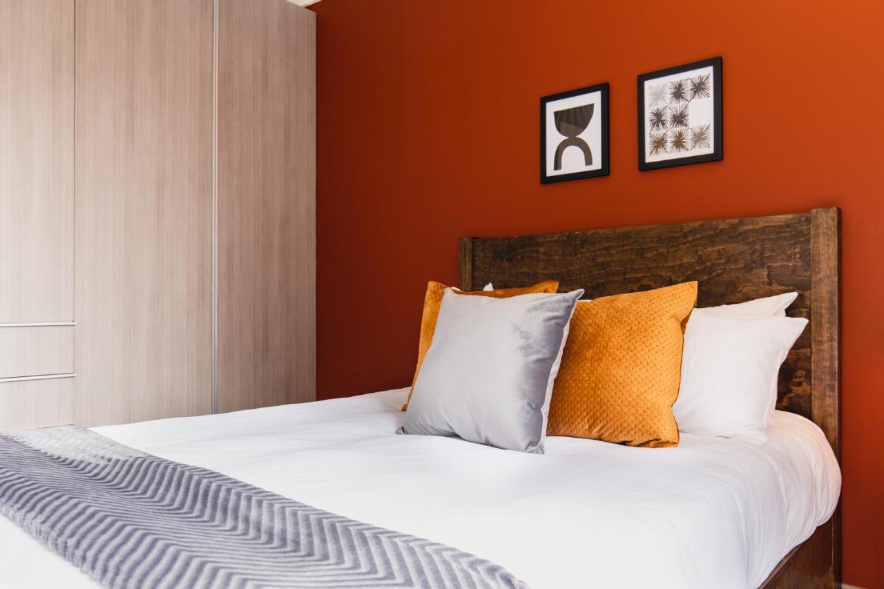 Luxurious 3 Bedroom 2 Ba In Chic Polanco District Apartment