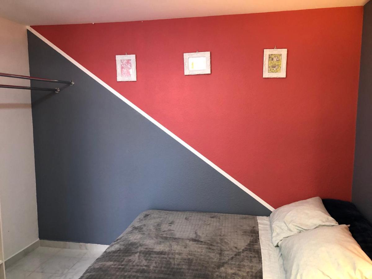 Caravansaro Horacio 1719 Polanco Homestay