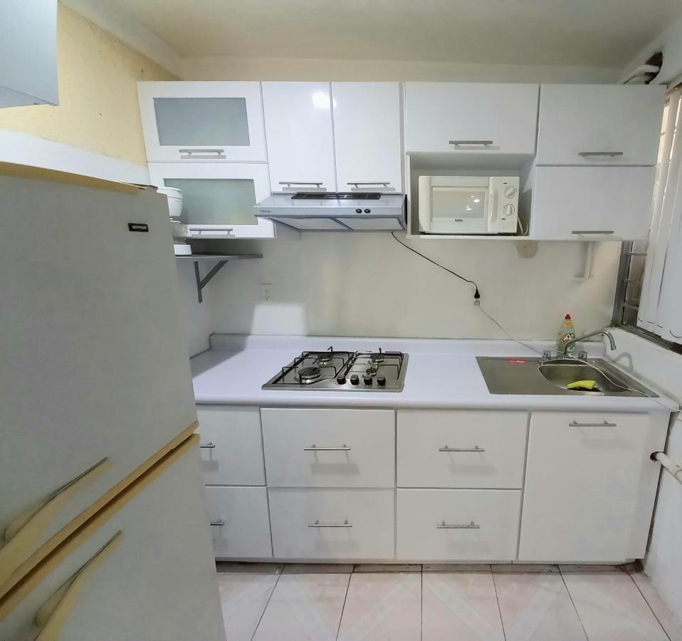 Apartamento Apartamento Completo 2br Y 2baño Una Cuadra De Reforma Y Zona Rosa *