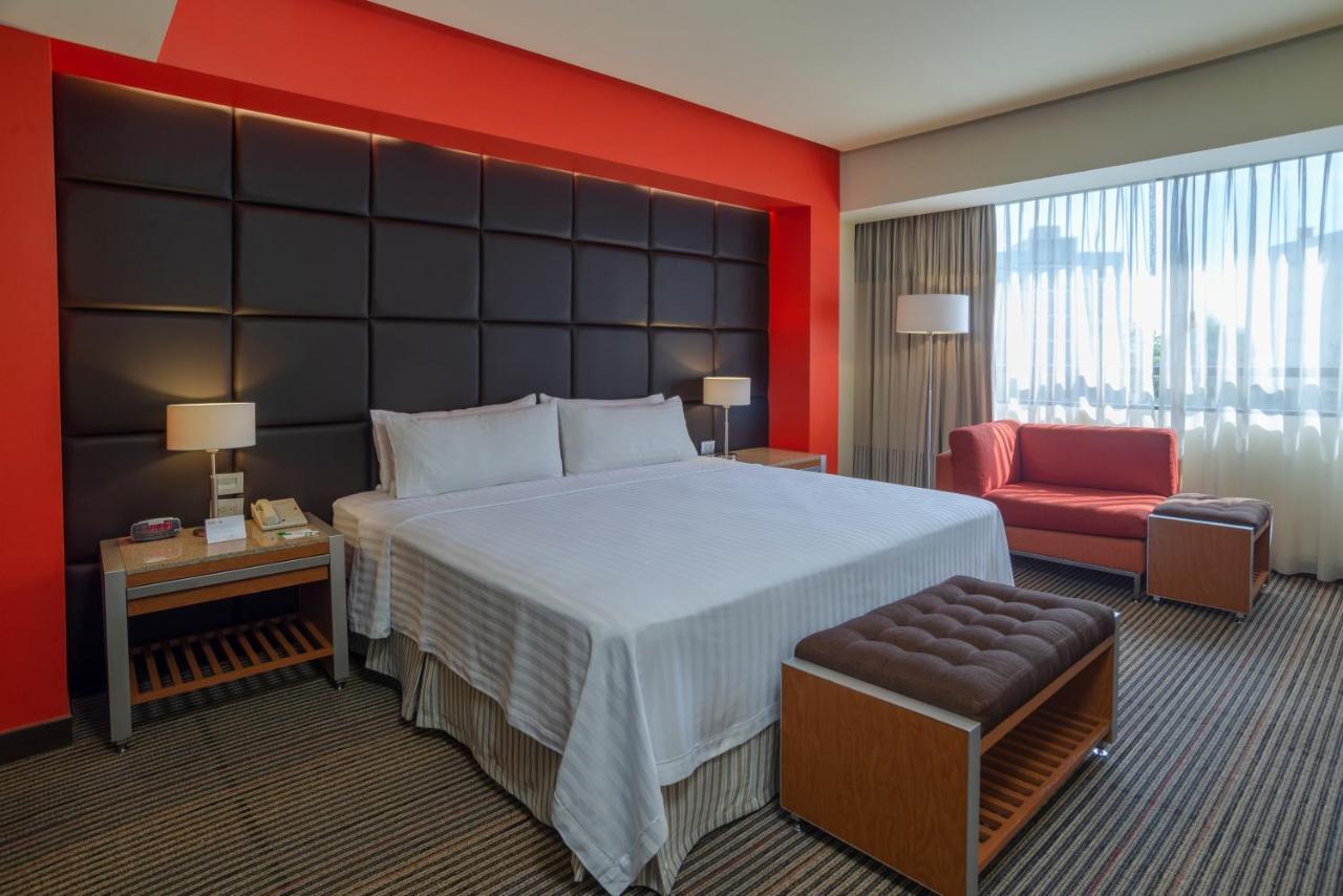 Hotel City-plaza Universidad, An Ihg 4*