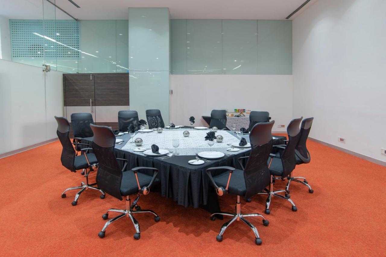 Hotel City-plaza Universidad, An Ihg 4*
