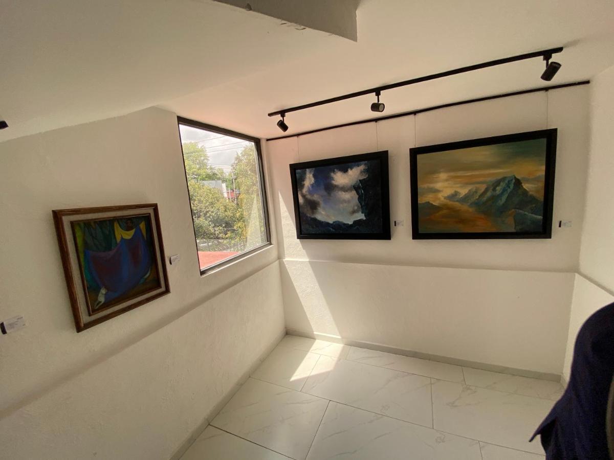 Hotel Arboleda 215