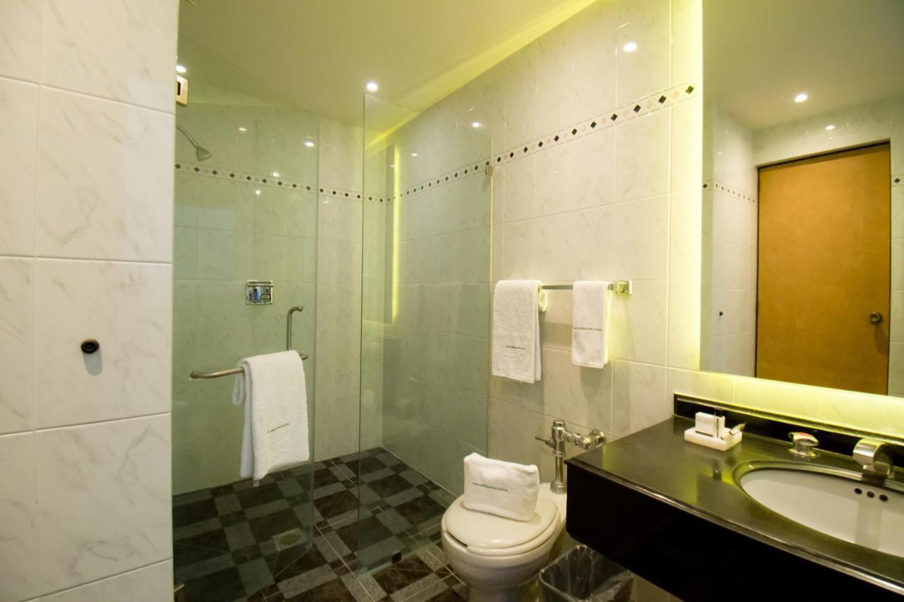 Hotel Catalina 3*