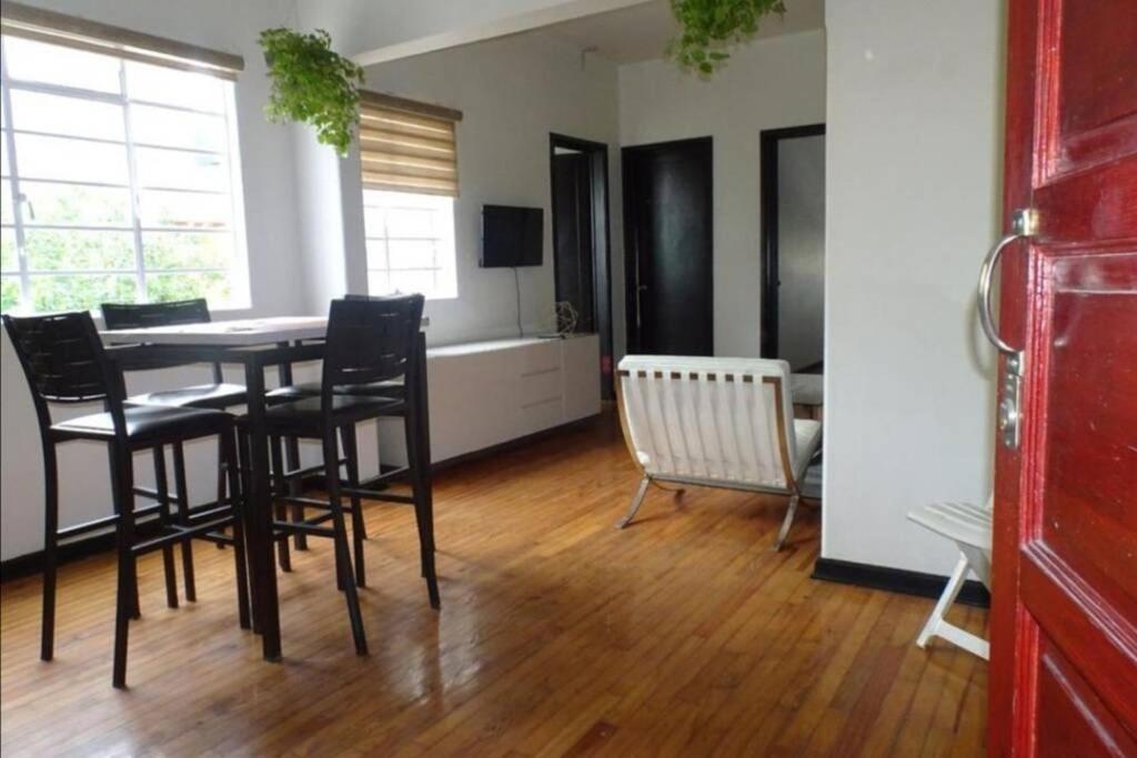 Apto Excelente Ubicacion. Apartment Mexico City