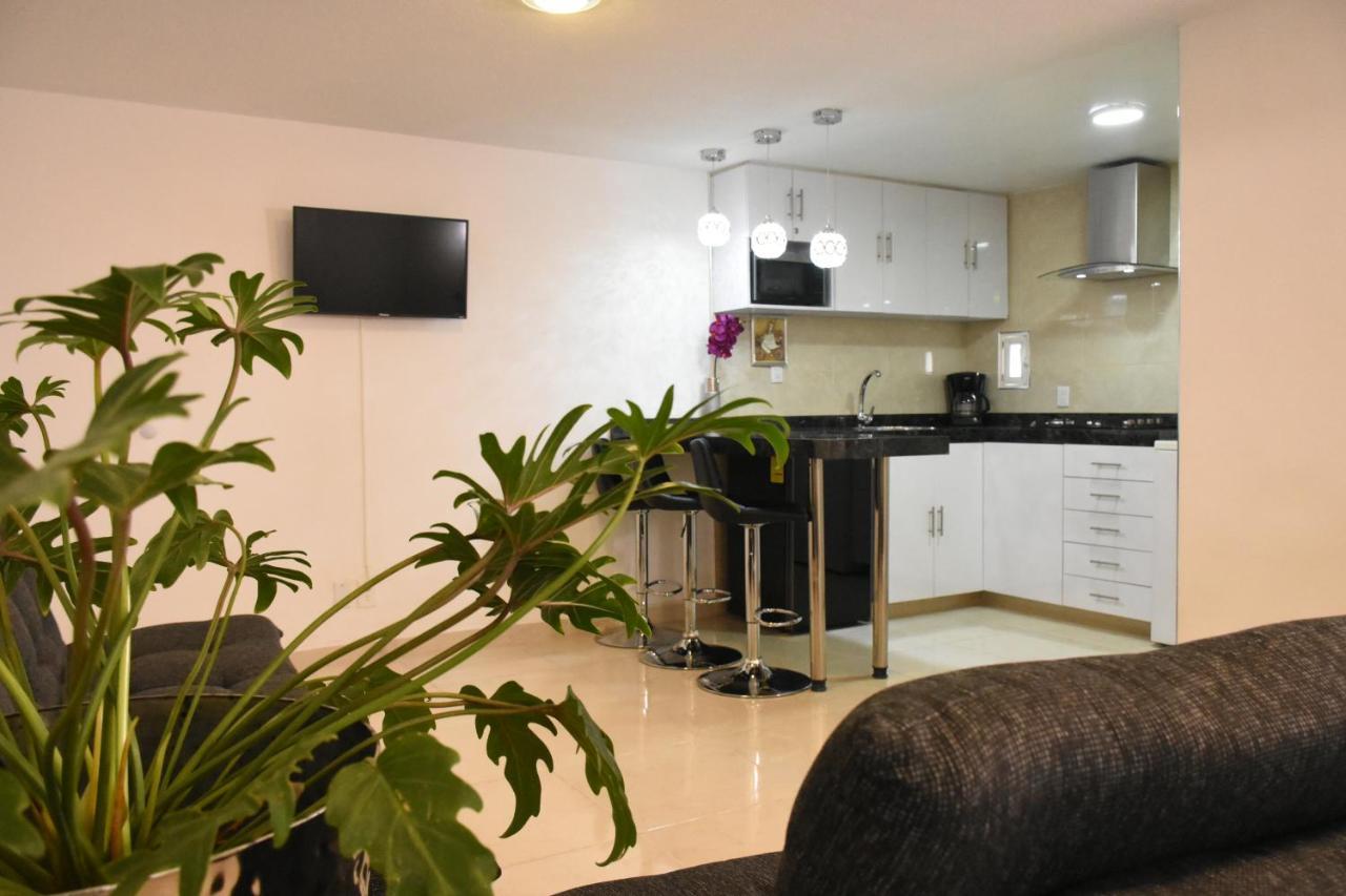 Departamento Completo Muy Bien Situado En Avenida General Emiliano Zapata México DF