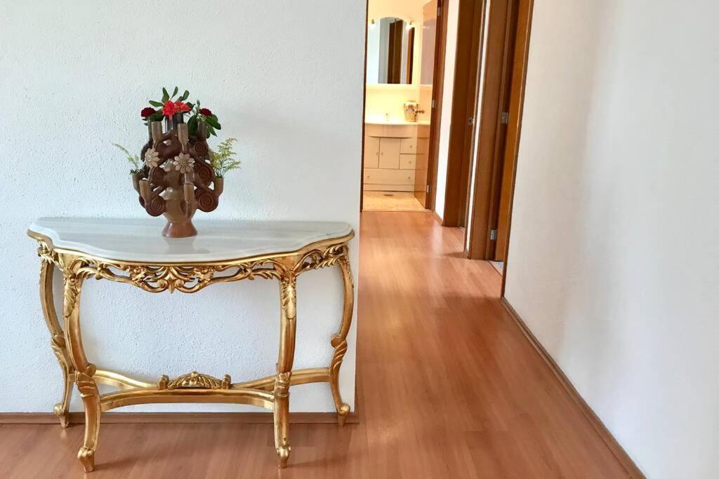 Apartamento At The Heart Of Restaurants And Night Life