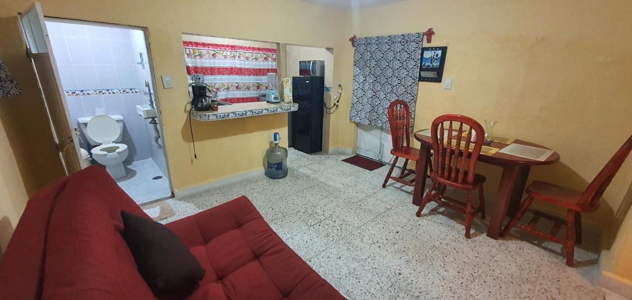 Departamento Comodo Muy Cercano Al Aeropuerto Pensión México DF