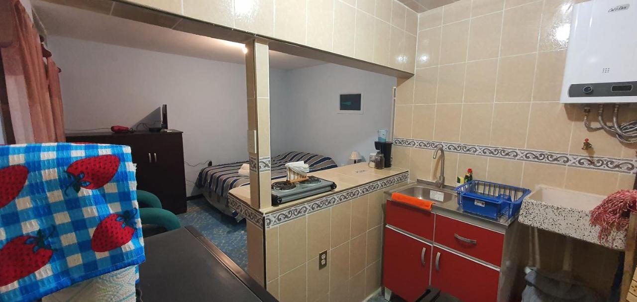 Pensión Departamento Comodo Muy Cercano Al Aeropuerto