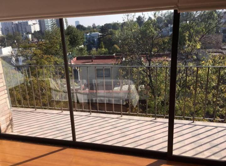 Casa Amplia En Lomas De Chapultepec * Mexico City