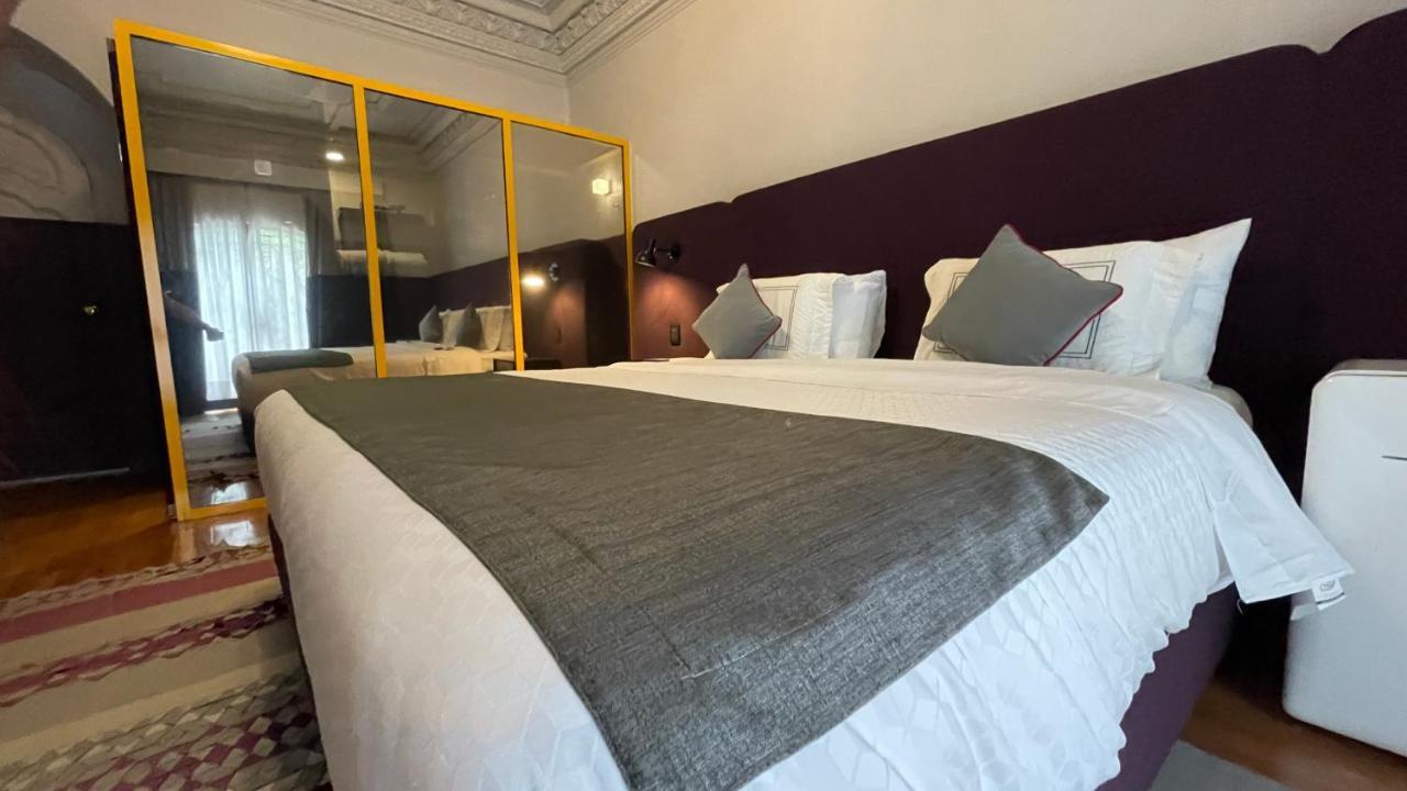 Hotel Rioma Tennyson 86
