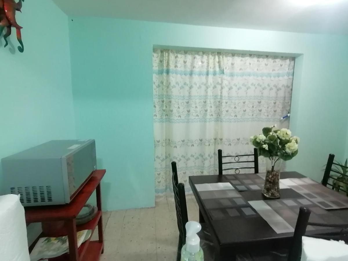 Departamento Cercano Al Aeropuerto T2, A 2 Calles *