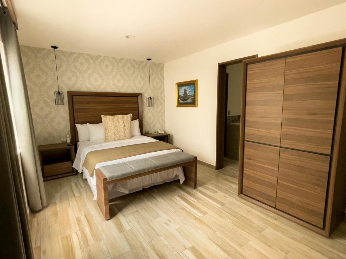 Parral 14 Boutique