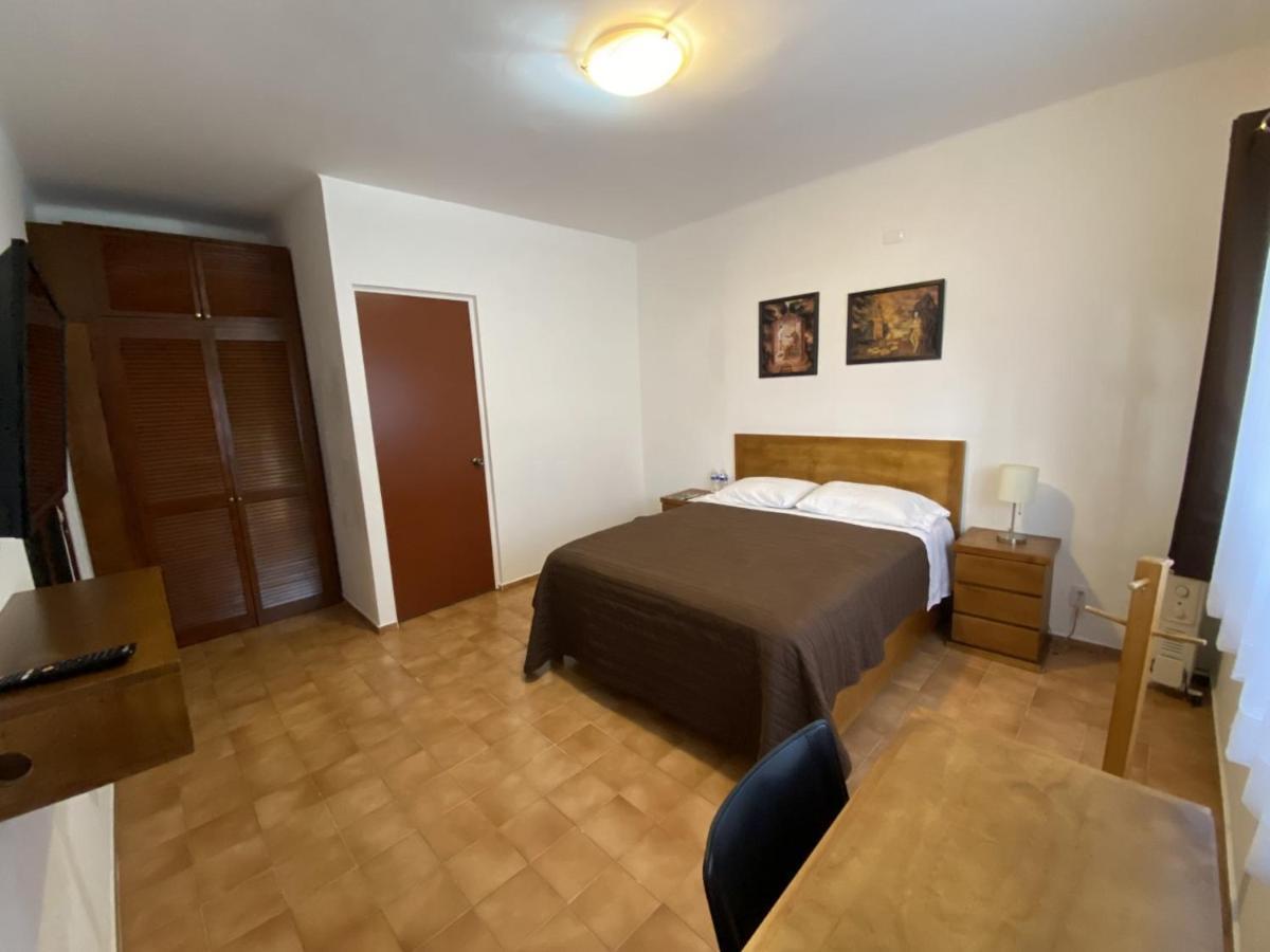 Cozy Private Hostal *