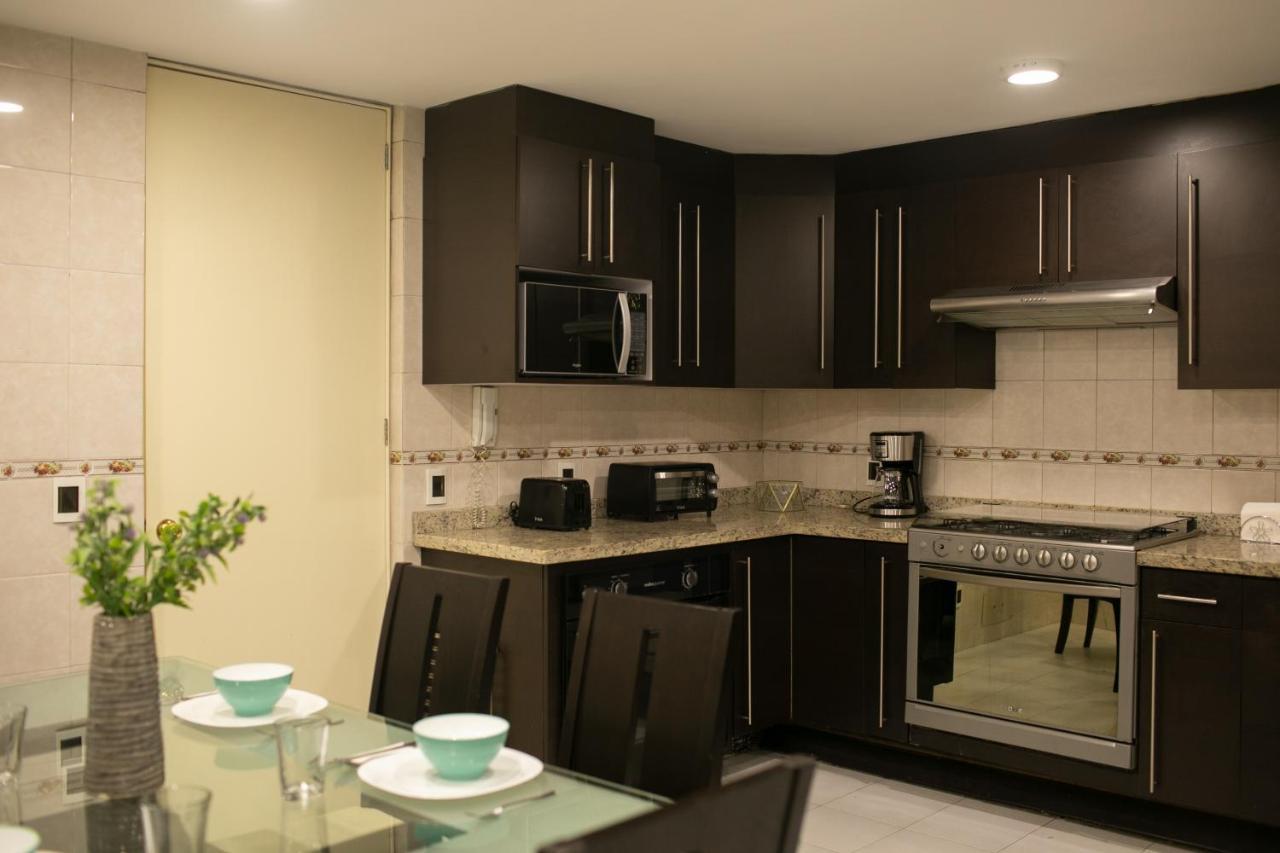 Habitación en casa particular Blas Pascal Polanco *