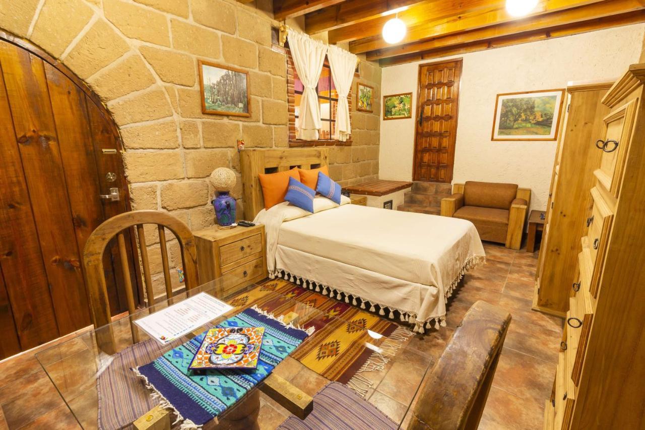 Bed & Breakfast Mex Suites Casa Azul 5*