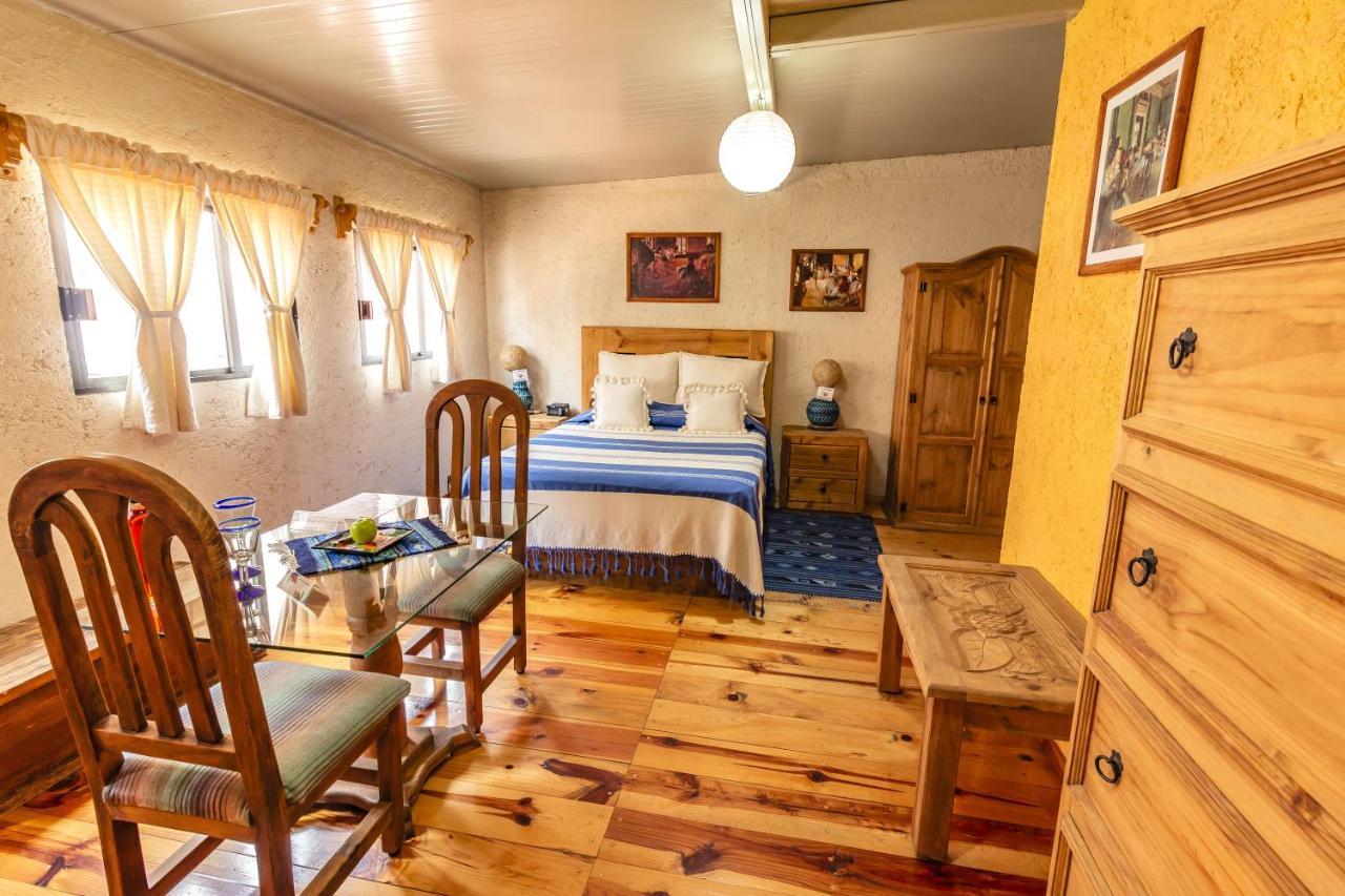 Bed & Breakfast Mex Suites Casa Azul Mexico City