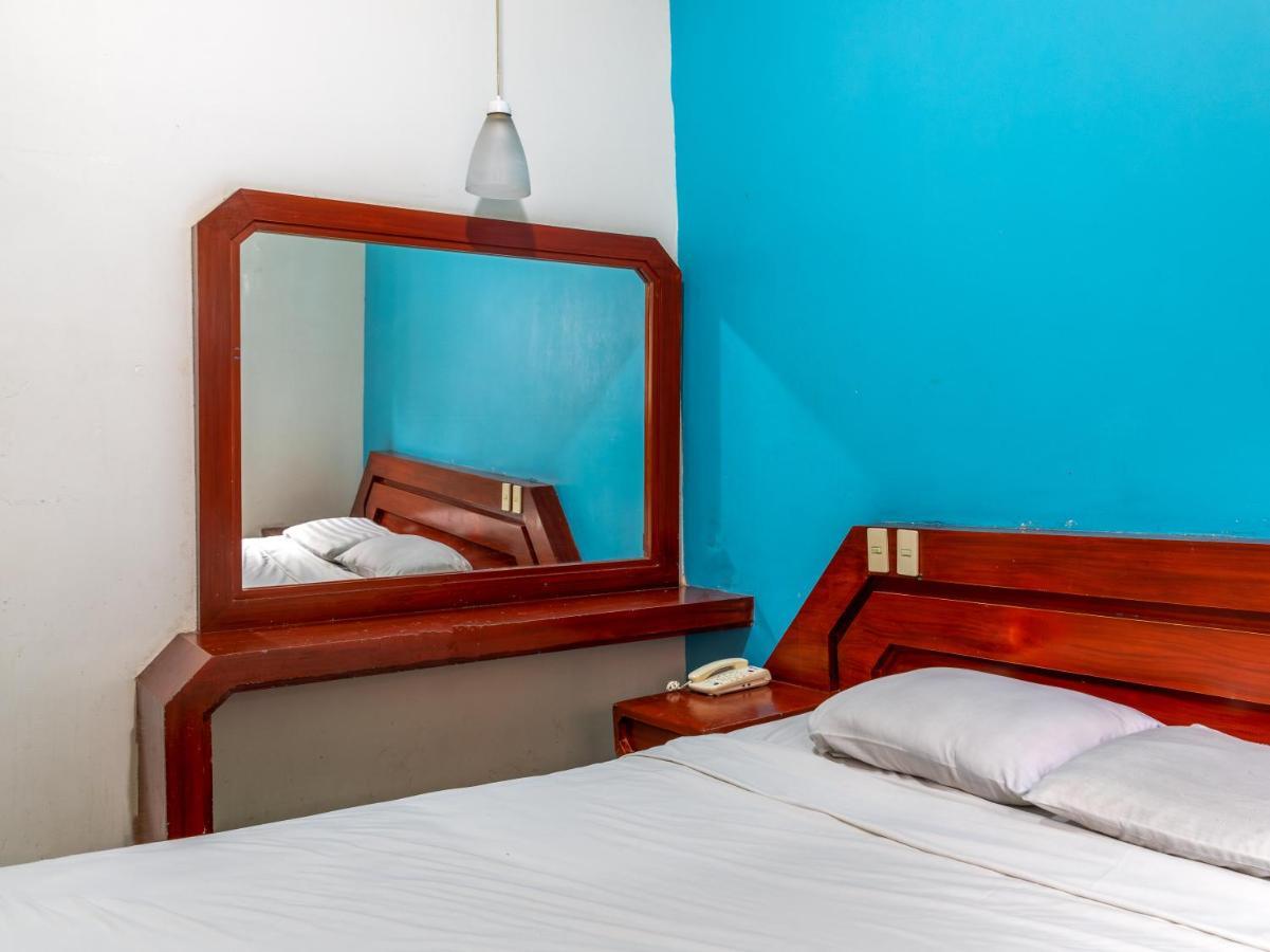 Hotel Florida 2*