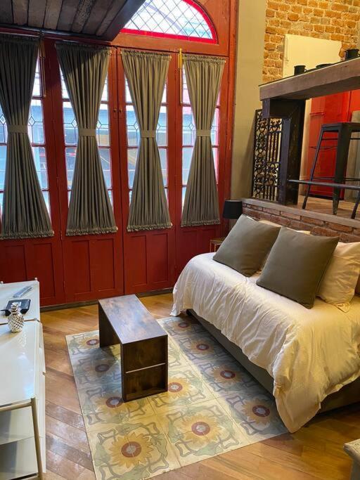 Apartamento Estudio, En Casa De 1910, A Una Cuadra Del Angel México DF