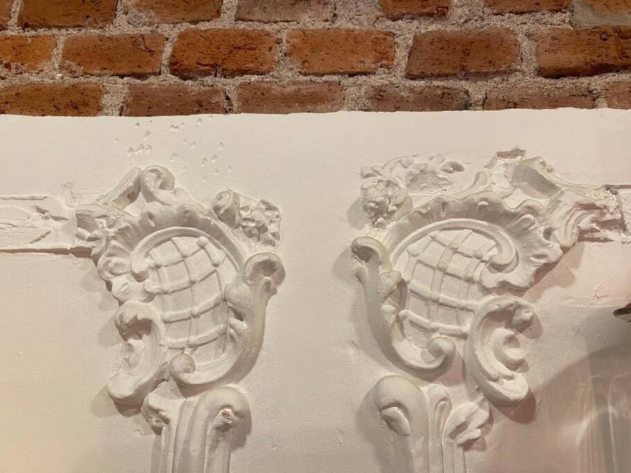 Apartamento Estudio, En Casa De 1910, A Una Cuadra Del Angel *